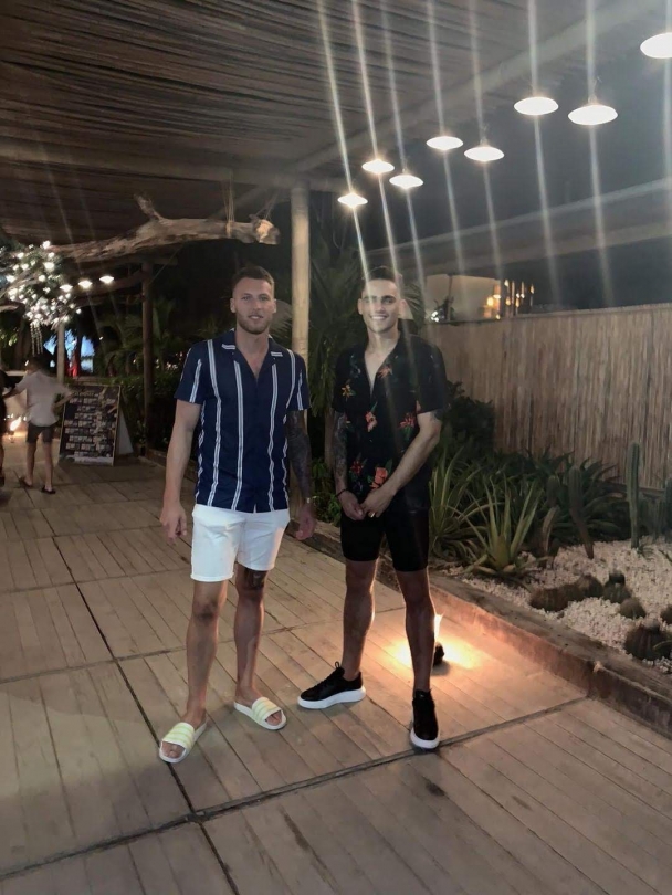 Sam Kersten op vakantie met Nick Leijten